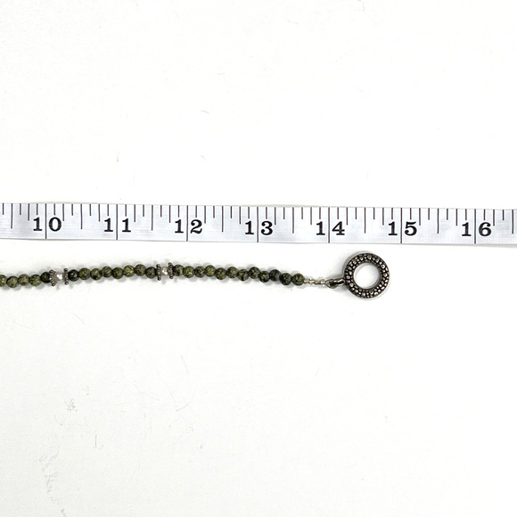 Vintage Necklace Green Jadeite Pendant Drops Glass Beads Short 14.5 Inches - Picture 13 of 13